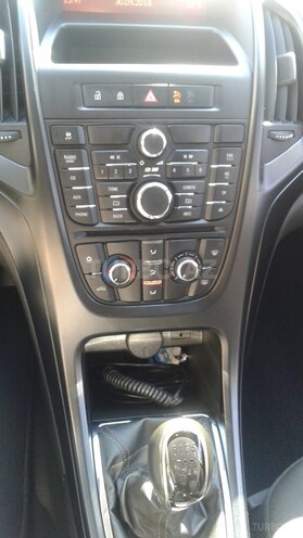 Opel Astra 2012, 151,000 km - 1.7 л - Bakı