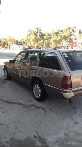 Mercedes E 250 1994, 495,000 km - 2.5 l - Bakı