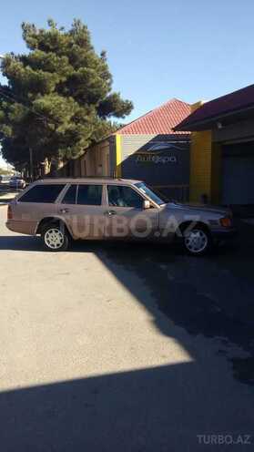 Mercedes E 250 1994, 495,000 km - 2.5 l - Bakı