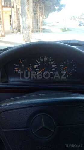 Mercedes E 250 1994, 495,000 km - 2.5 l - Bakı
