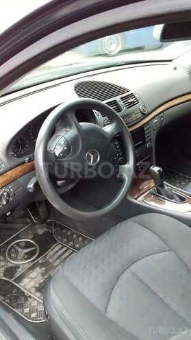 Mercedes E 220 2002, 370,000 km - 2.2 l - Bakı