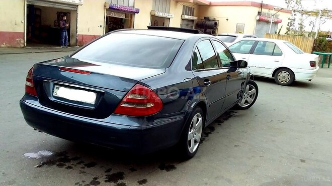 Mercedes E 220 2002, 370,000 km - 2.2 l - Bakı
