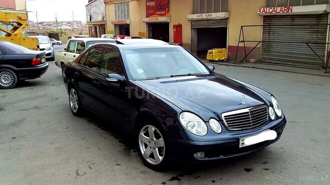 Mercedes E 220 2002, 370,000 km - 2.2 l - Bakı