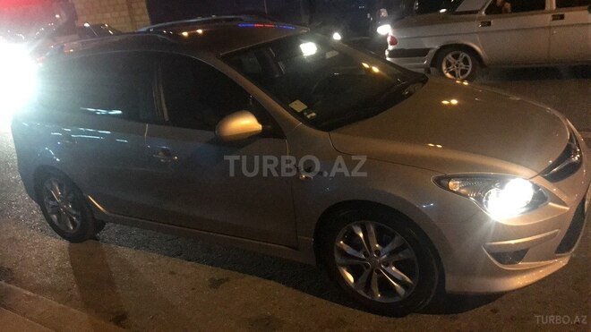 Hyundai i30 2010, 167,000 km - 1.6 l - Bakı