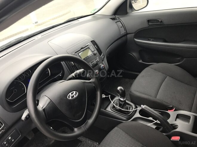 Hyundai i30 2010, 167,000 km - 1.6 l - Bakı
