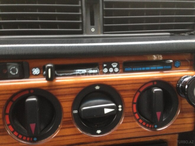 Mercedes 190 1992, 234,577 km - 1.8 l - Bakı