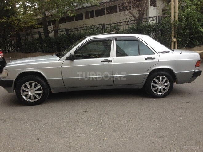 Mercedes 190 1992, 234,577 km - 1.8 l - Bakı