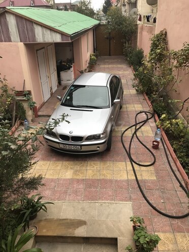 BMW 318 2002, 233,000 km - 2.0 l - Bakı