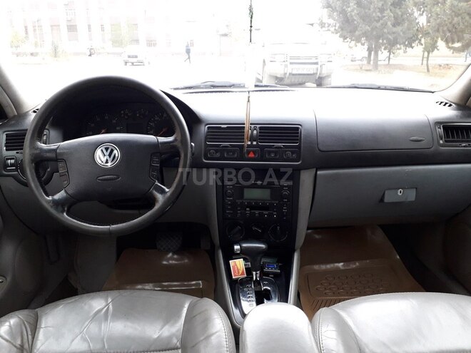 Volkswagen Jetta 2002, 209,000 km - 1.8 l - Gəncə