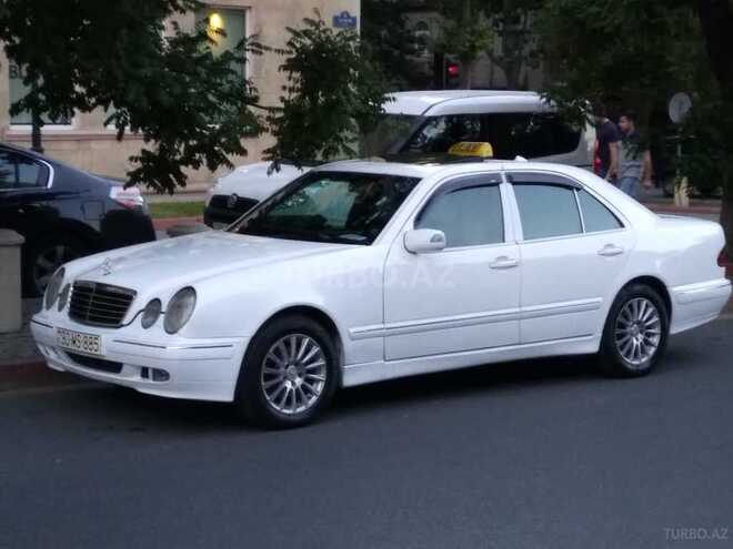 Mercedes E 220 1998, 330,000 km - 2.2 l - Bakı