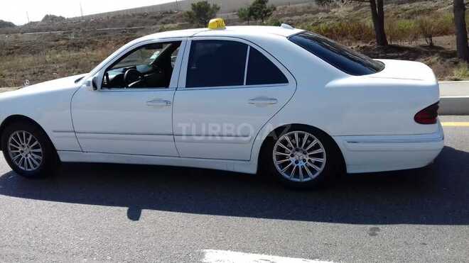 Mercedes E 220 1998, 330,000 km - 2.2 l - Bakı