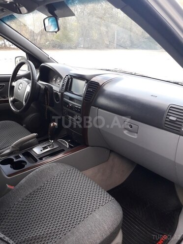 Kia Sorento 2005, 290,000 km - 3.5 l - Sumqayıt