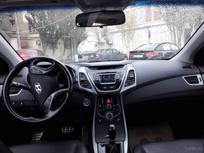 Hyundai Elantra 2014, 35,000 km - 2.0 l - Bakı