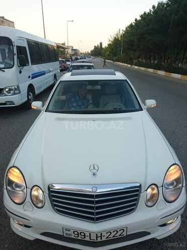 Mercedes E 350 2008, 208,000 km - 3.5 l - Bakı