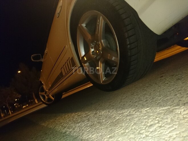 Mercedes E 350 2008, 208,000 km - 3.5 l - Bakı