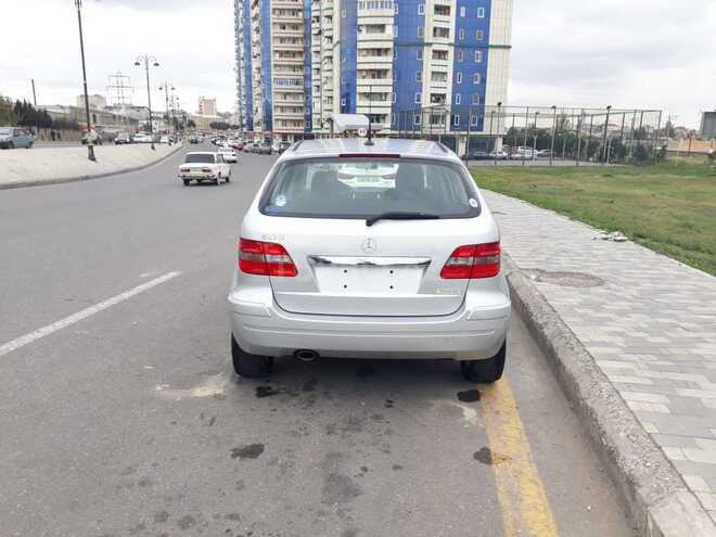 Mercedes B 170 2006, 80,000 km - 1.7 l - Bakı