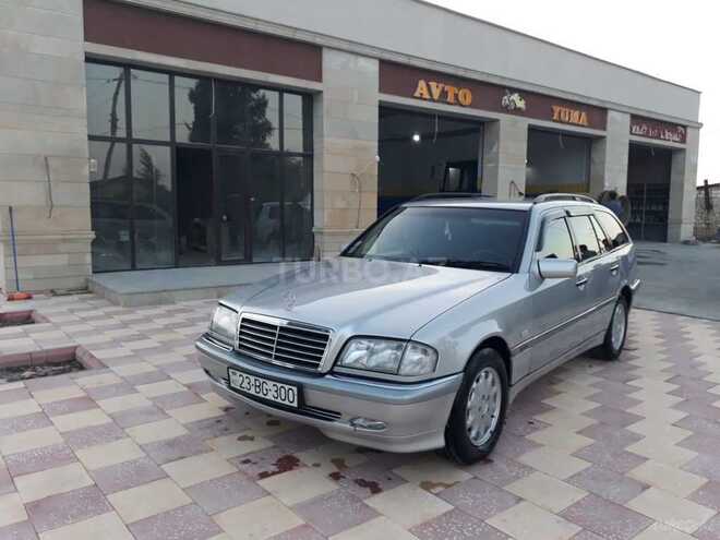 Mercedes C 200 2000, 250,000 km - 2.0 л - Tovuz