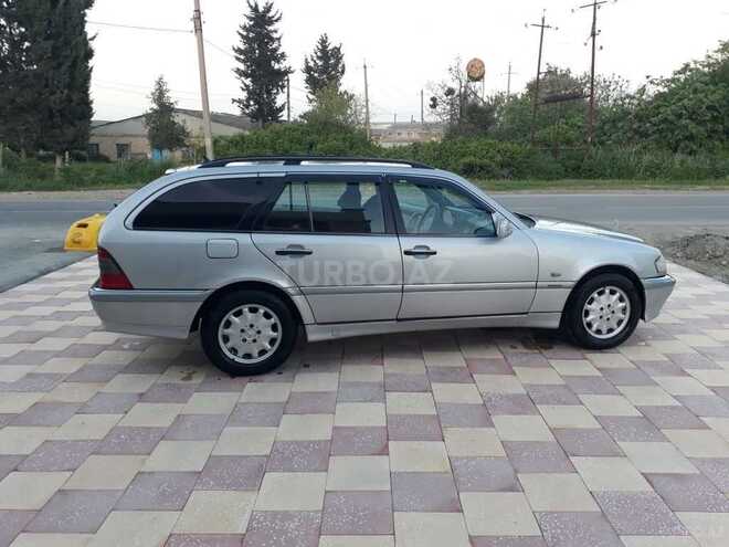 Mercedes C 200 2000, 250,000 km - 2.0 л - Tovuz