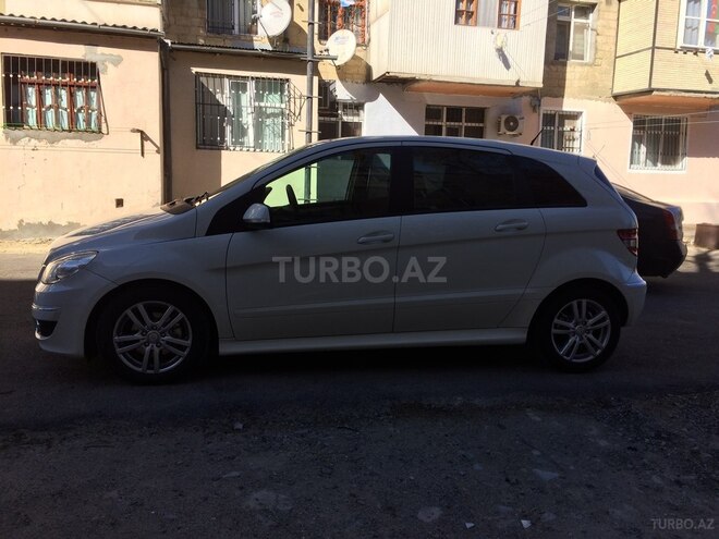 Mercedes B 170 2008, 121,000 km - 1.7 l - Bakı