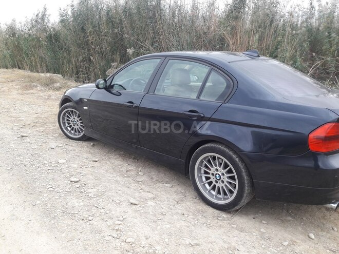 BMW 325 2005, 321,000 km - 0.3 l - Sumqayıt