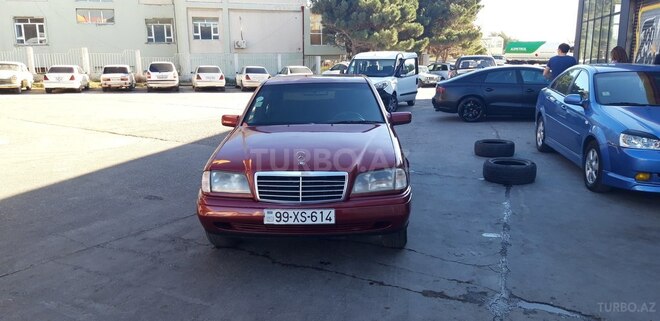 Mercedes C 200 1995, 155,000 km - 2.0 l - Bakı