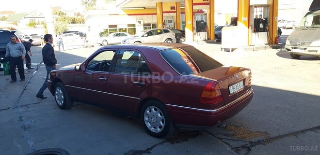 Mercedes C 200 1995, 155,000 km - 2.0 l - Bakı