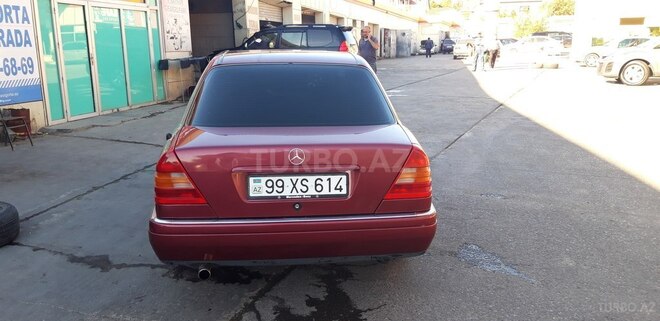 Mercedes C 200 1995, 155,000 km - 2.0 l - Bakı