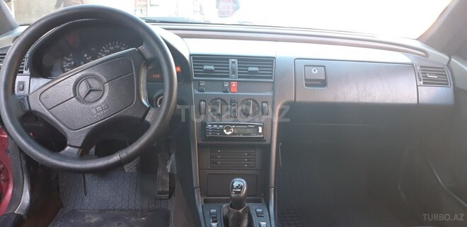 Mercedes C 200 1995, 155,000 km - 2.0 l - Bakı
