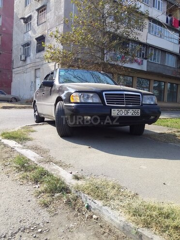 Mercedes C 220 1995, 17,000 km - 2.2 l - Gəncə