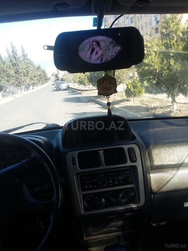 Mitsubishi Pajero io 1999, 270,000 km - 0.2 l - Sumqayıt
