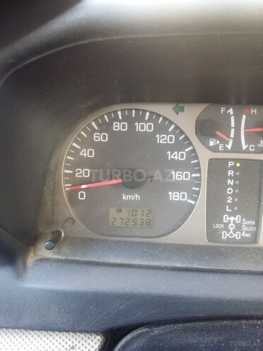 Mitsubishi Pajero io 1999, 270,000 km - 0.2 l - Sumqayıt