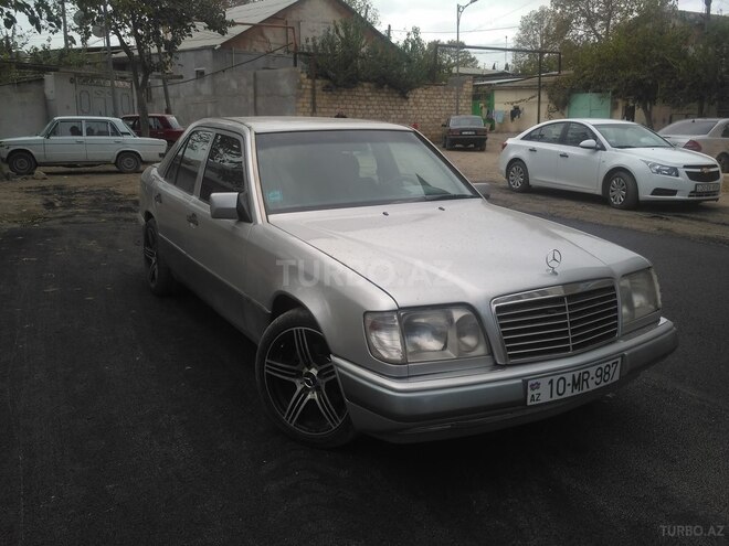 Mercedes E 280 1994, 305,324 km - 2.8 l - Gəncə