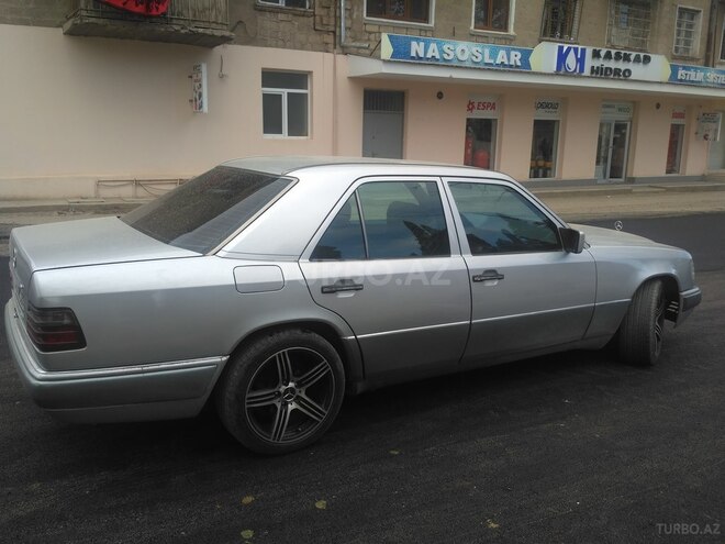 Mercedes E 280 1994, 305,324 km - 2.8 l - Gəncə