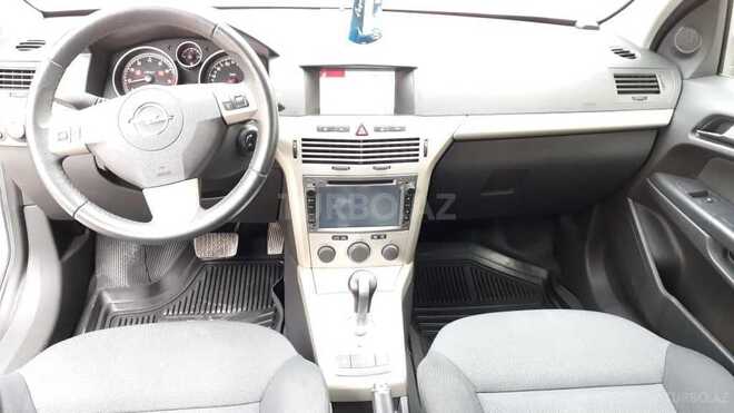 Opel Astra 2007, 95,000 km - 1.6 l - Bakı