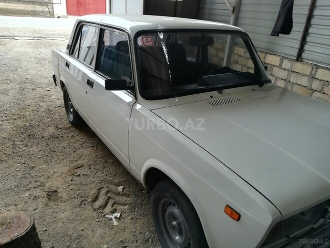 LADA (VAZ) 2107 2011, 380,000 km - 1.6 l - Tovuz