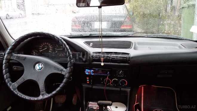 BMW 520 1993, 10,000 km - 2.0 l - Sumqayıt