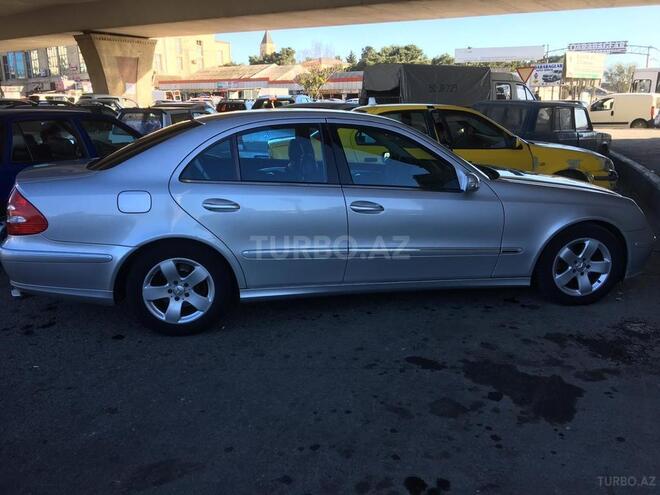 Mercedes E 240 2002, 281,000 km - 2.6 л - Bakı