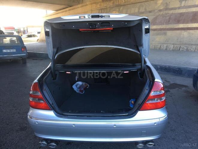 Mercedes E 240 2002, 281,000 km - 2.6 л - Bakı