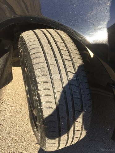 Mercedes E 240 1999, 406,000 km - 2.4 l - Bakı