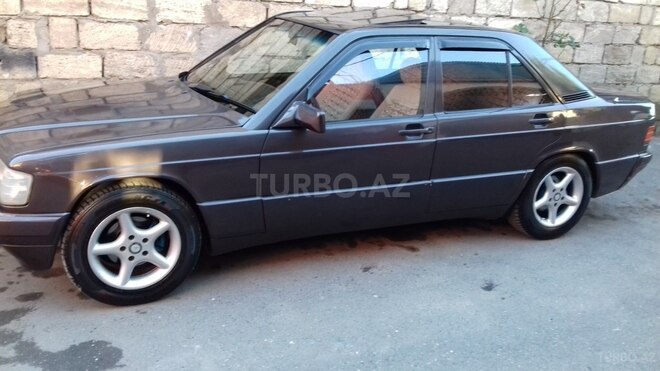 Mercedes 190 1992, 230,421 km - 2.0 l - Bakı
