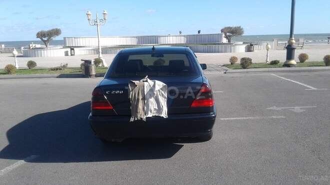 Mercedes C 200 2000, 278,523 km - 2.0 l - Bakı