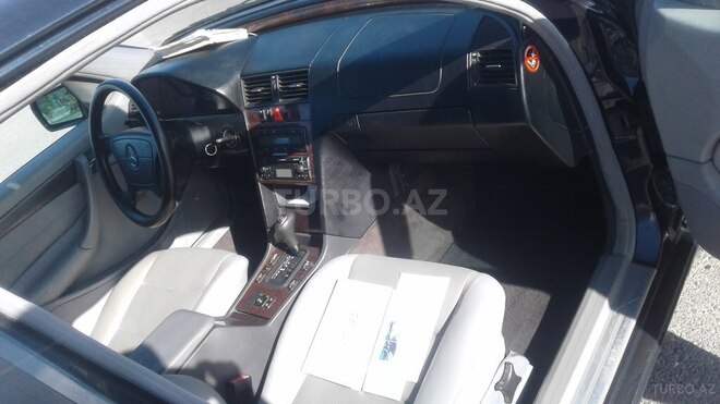 Mercedes C 200 2000, 278,523 km - 2.0 l - Bakı
