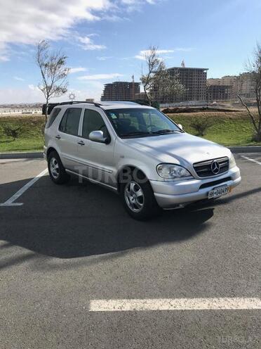 Mercedes ML 320 1999, 106,000 km - 3.2 л - Sumqayıt