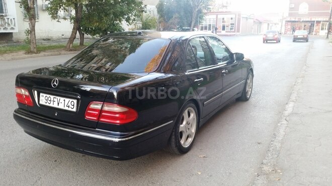 Mercedes E 320 2000, 237,000 km - 3.2 l - Bakı
