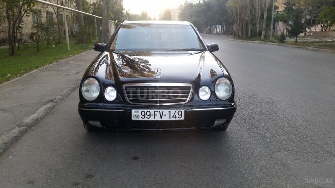 Mercedes E 320 2000, 237,000 km - 3.2 l - Bakı
