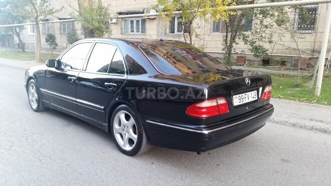 Mercedes E 320 2000, 237,000 km - 3.2 l - Bakı