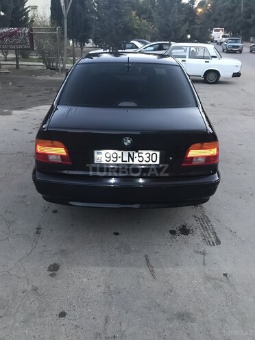 BMW 530 2001, 271,000 km - 3.0 l - Bakı