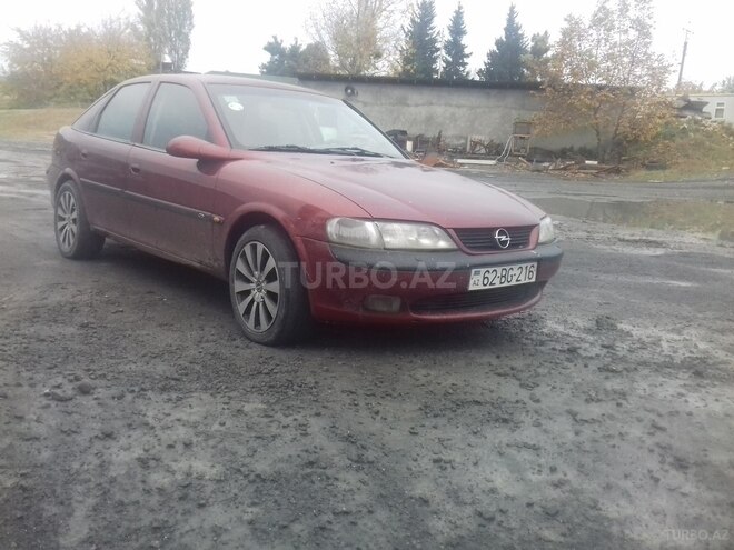 Opel Vectra 1995, 3,240,000 km - 1.6 л - Zaqatala
