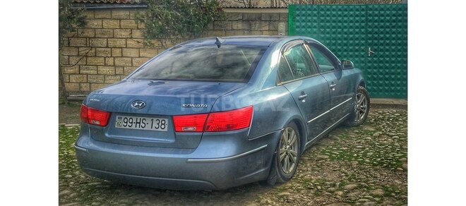 Hyundai Sonata 2009, 450,000 km - 2.4 l - Qusar