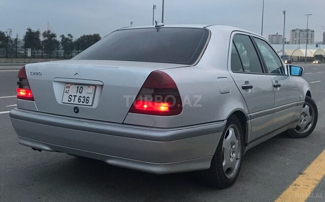 Mercedes C 220 1994, 236,605 km - 2.2 l - Bakı